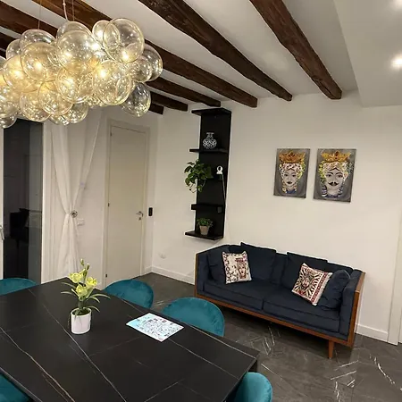 Apartamento Borbon Luxury Appartaments &